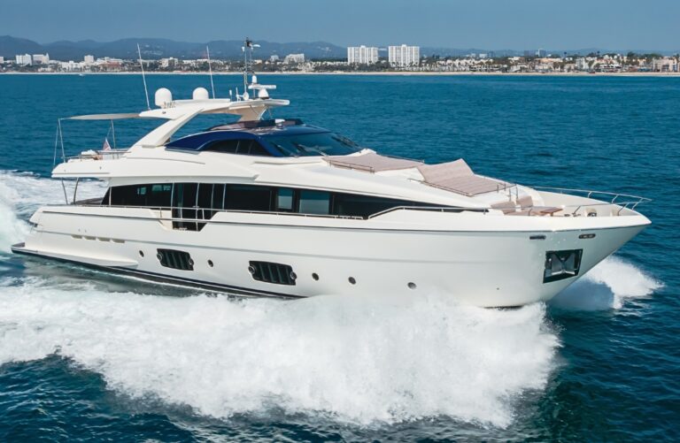 Sol Shine Ferretti 29 m