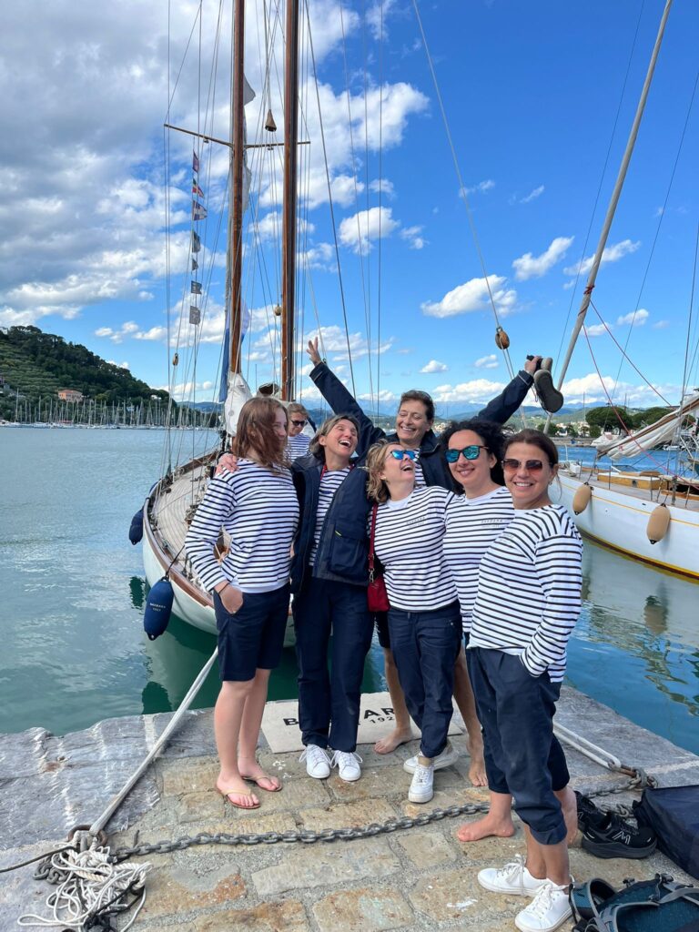 l’equipaggio femminile di Barbara 1923