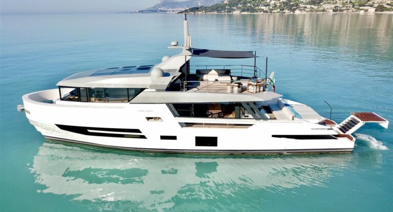 Alesai I Arcadia Yachts
