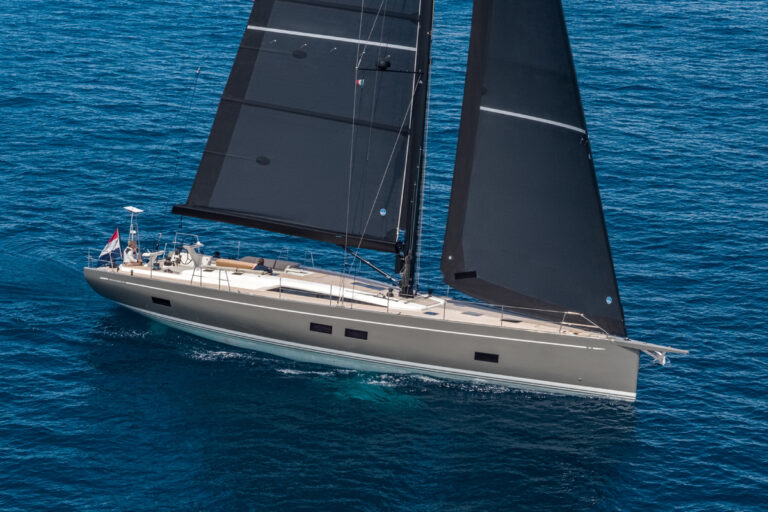 Grand Soleil 65 (5)