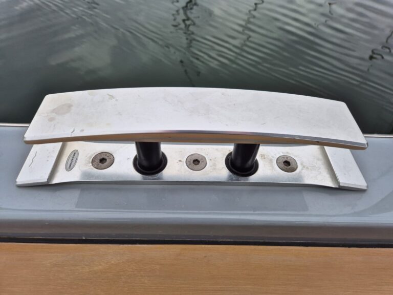 Ice Yachts 66 RS