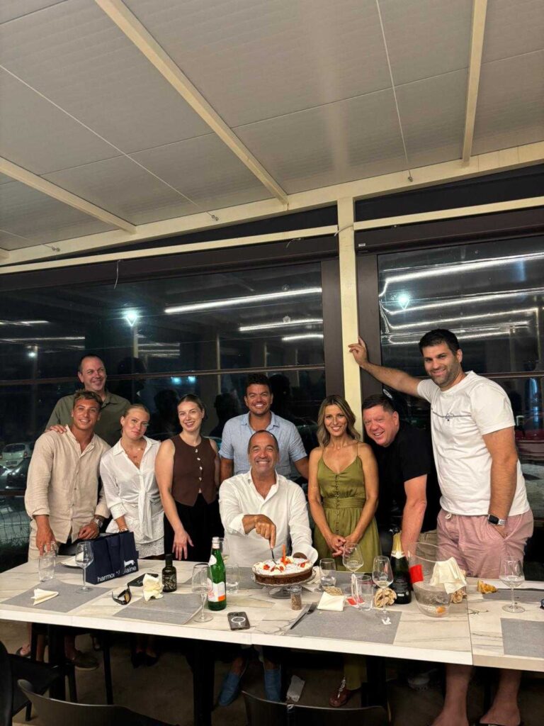 Com.te Alberto Zambelli con l’equipaggio