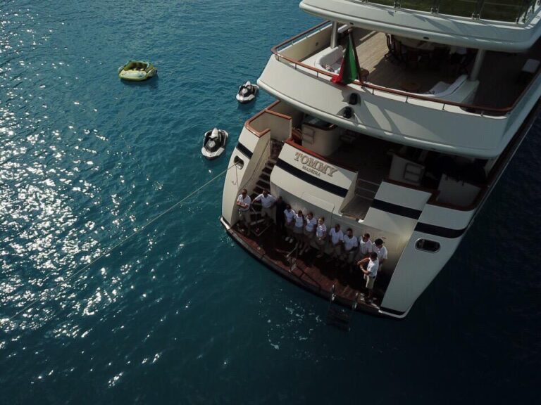 Com.te Alberto Zambelli equipaggio