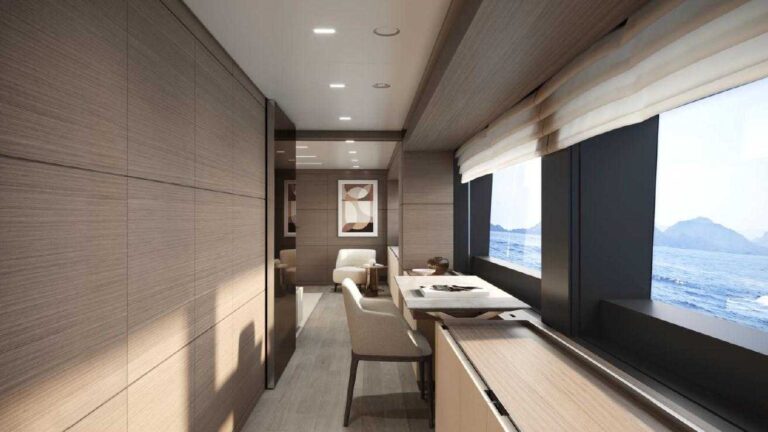 Nuovo custom-line-navetta-42-power-venduto interni 1