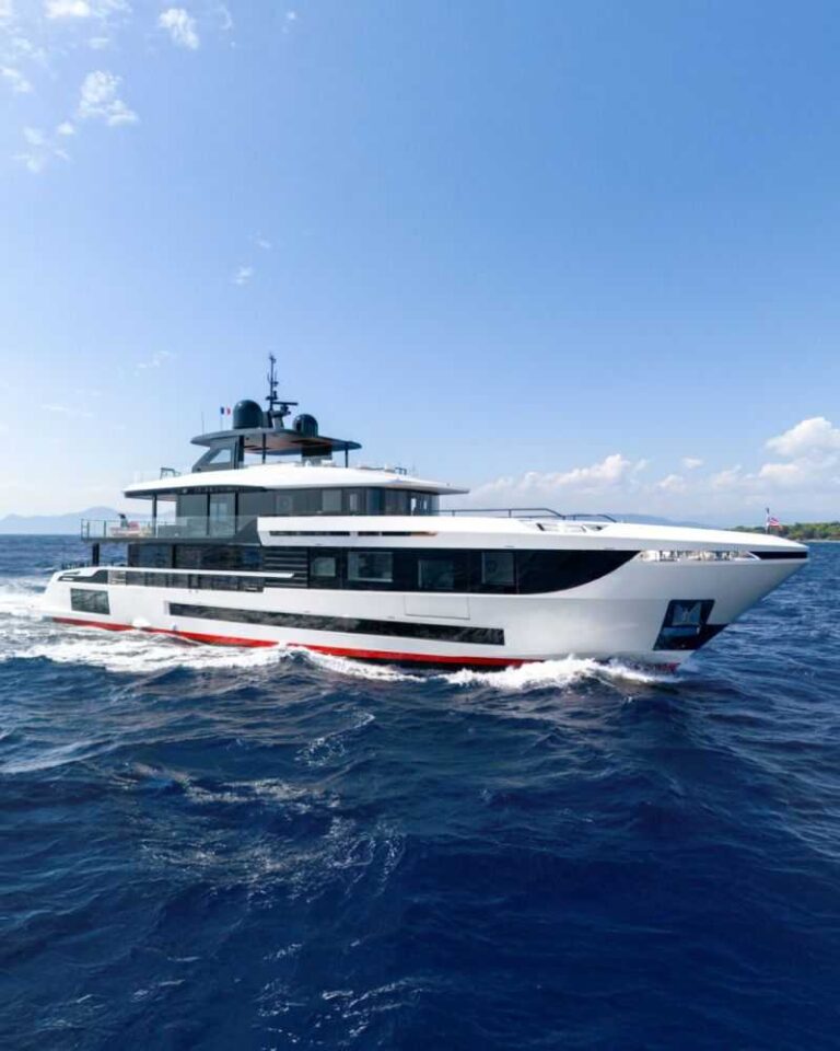 Mangusta Oceano 39 1.