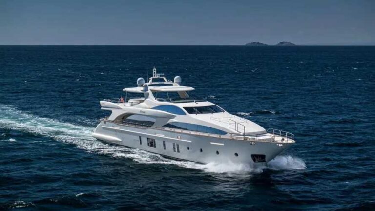 Nimir-exterior-Azimut 35 m