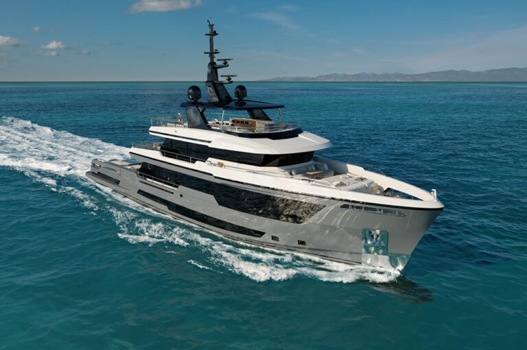 crossover-42m-gallery-left