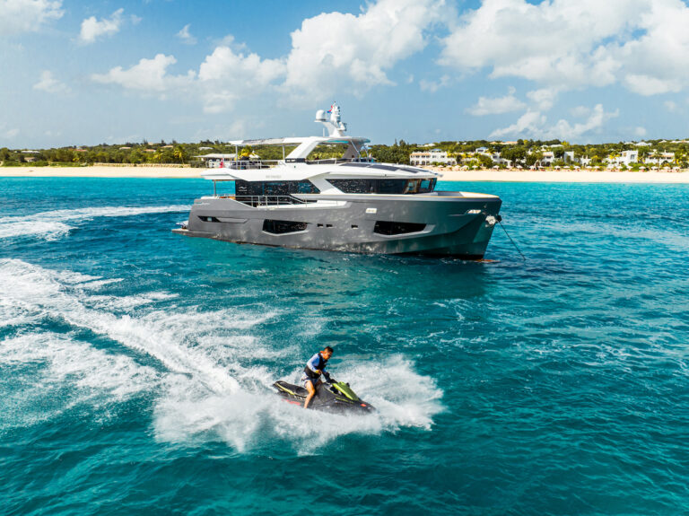 Numarine Charter Club