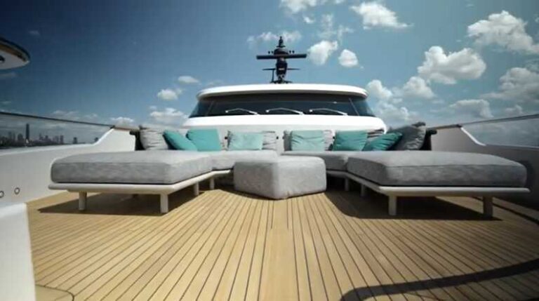 Sanlorenzo 28 m Don’t Tell Mom —