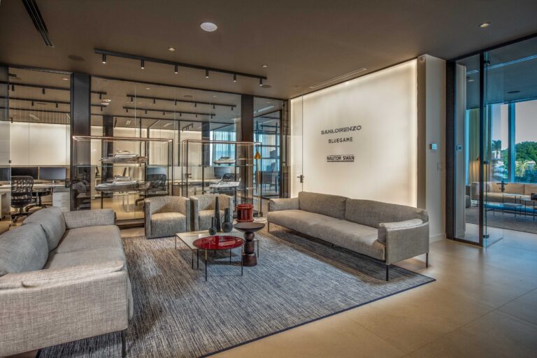 Sanlorenzo Pier Sixty-Six_11