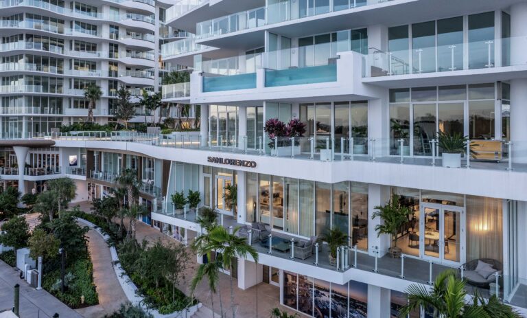 Sanlorenzo Pier Sixty-Six_6 (1)