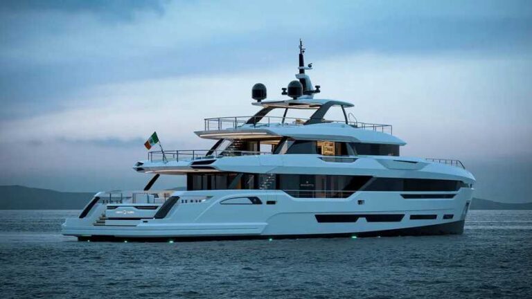 perla-bianca- Baglietto-41m-exterior