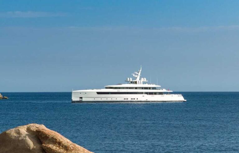 Achemy Rossinavi 66 m prof –