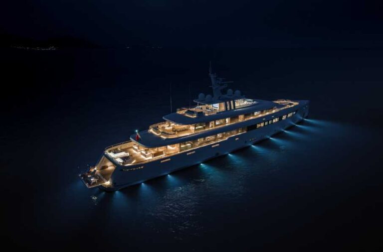 Alchemy Rossinavi 66 m notturna –