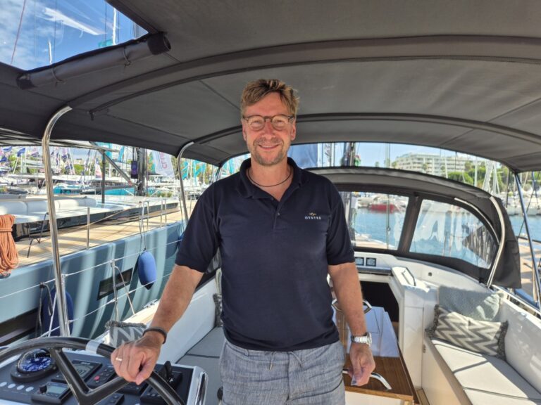 Stefan Zimmermann Zschocke Oyster