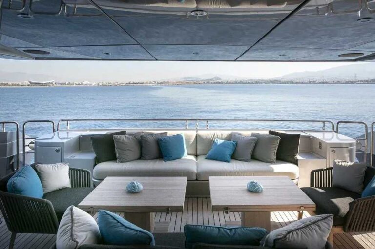 Posillipo-Peftasteri-esterni 36-37 m –