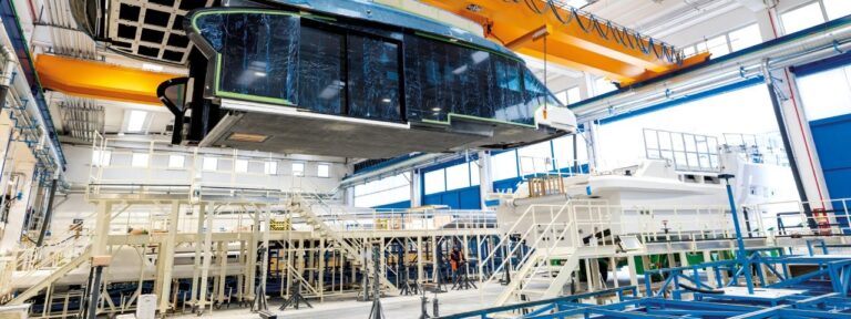 Azimut Seadeck 9_production (5)