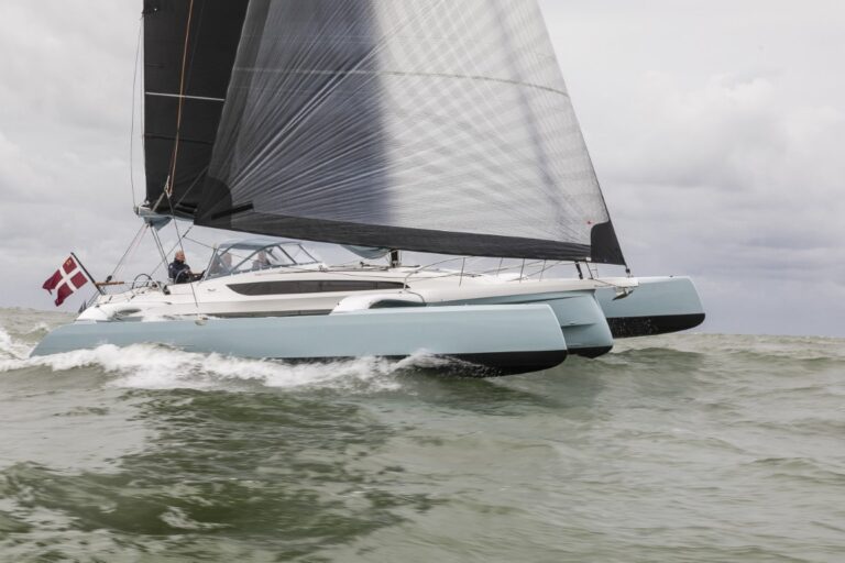 Dragonfly-36-european-yacht-of-the-year-2026 (18)