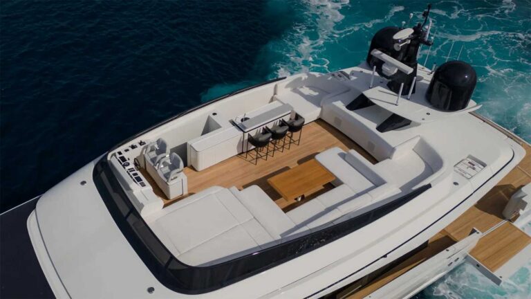Extra Yachts Mini K2 – sundeck view –