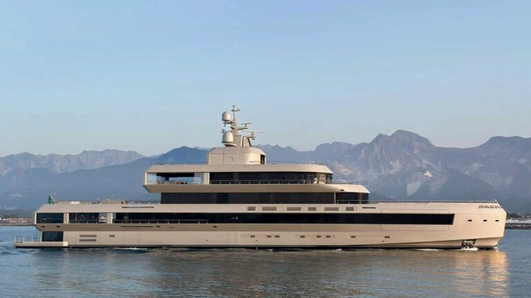 Geco Admiral 72 m profilo