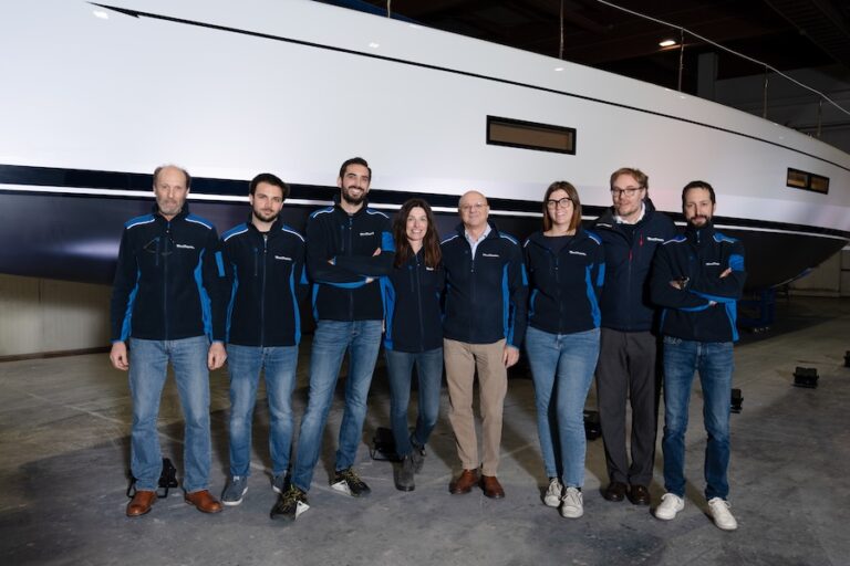 Maxi Dolphin MD58 (6)