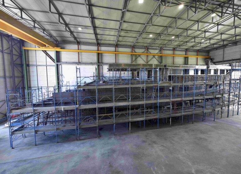 Cantieri di Pisa Custom 40m (6) –