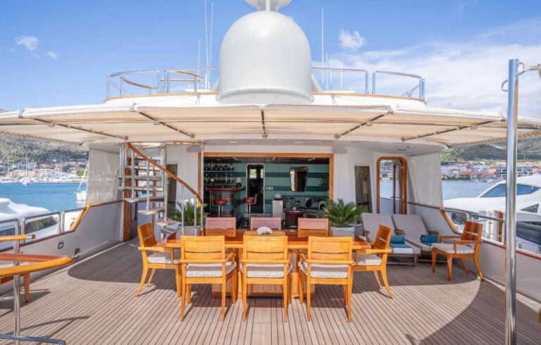 Cheetah Moon 38 m Cantieri Navali Niccolini flybridge