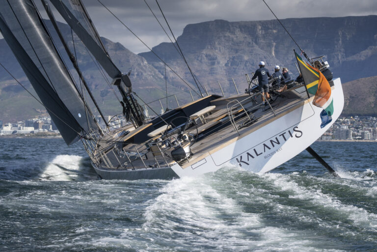 PHOTONAUTIC / Oriol Esteve for Southern Wind Shipyard