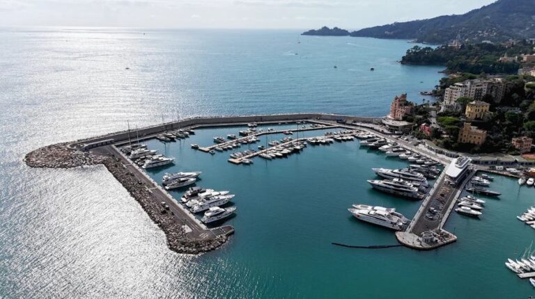 Porto Carlo Riva Rapallo –