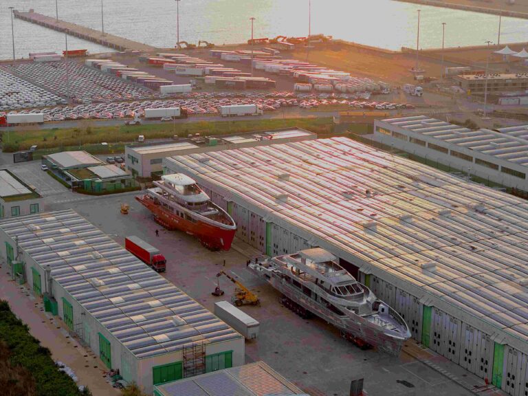 TANKOA CIVITAVECCHIA SHIPYARD 3 –