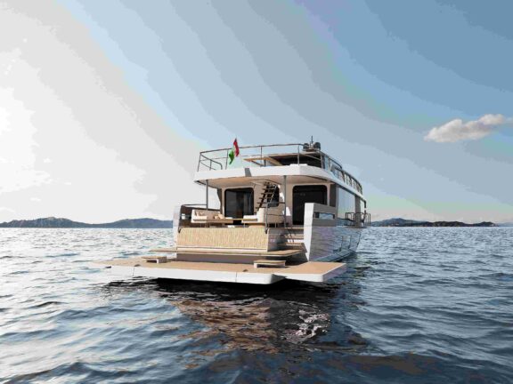 AMER 10_EXTERIOR 3 –