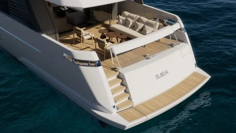 Sl80A Sanlorenzo da poppa 1