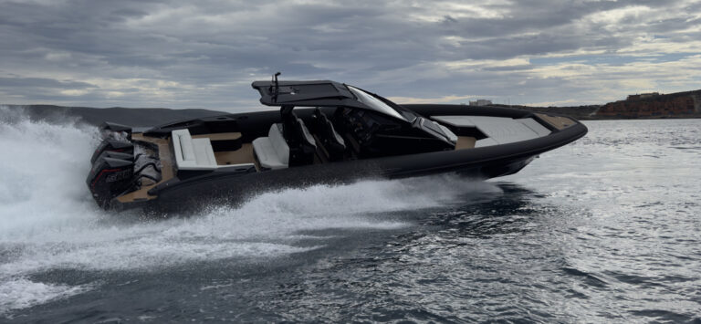 Technohull Alpha 45 (2)