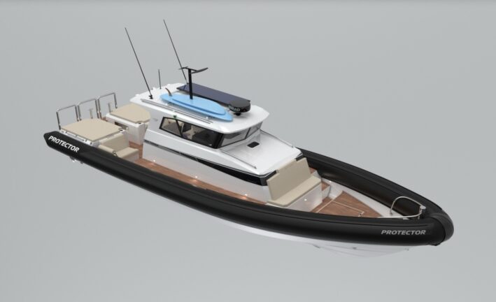 Protector Targa 410 with inboard engines