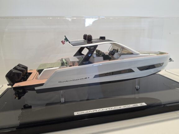 Ranieri International Vertex (1)