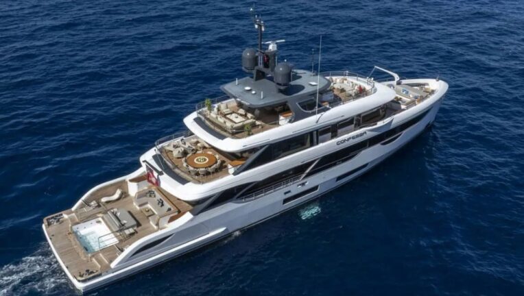 Benetti 40 m Confessa dall’alto –
