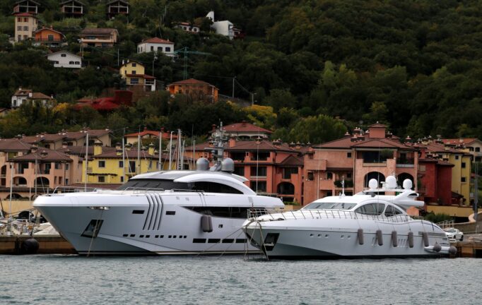 F_zona maxi yacht